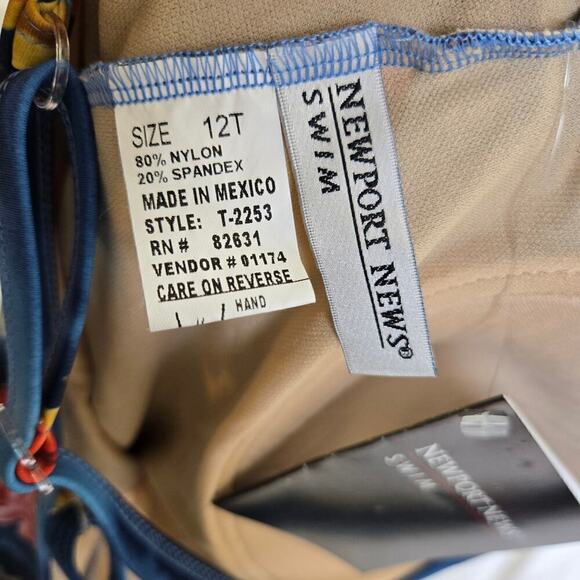 NWT Newport News One-Piece Swimsuit Medium Hawaiian Floral - Picture 6 of 9